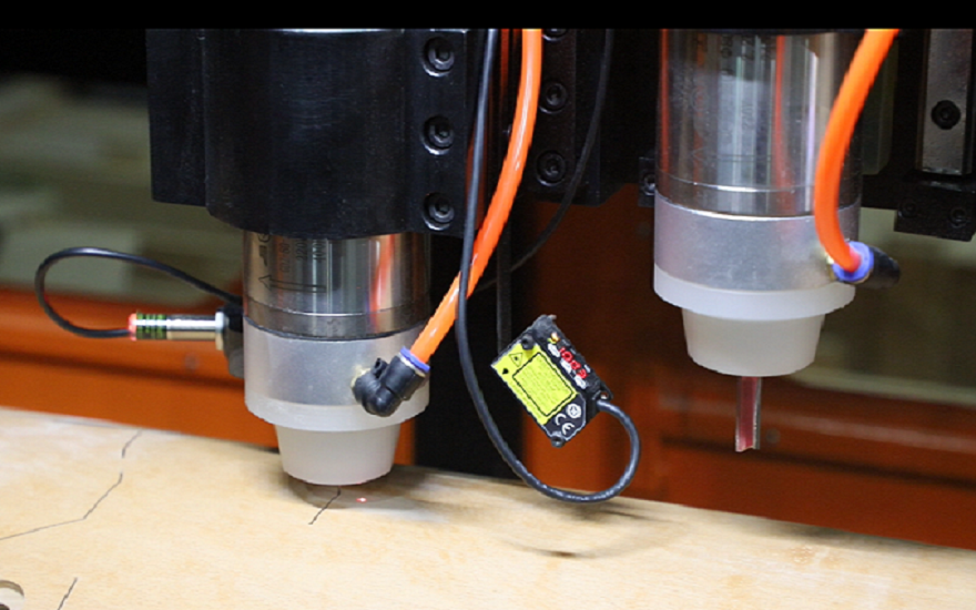Fabricante chino de cortadora rotativa CNC para troqueles rotativos